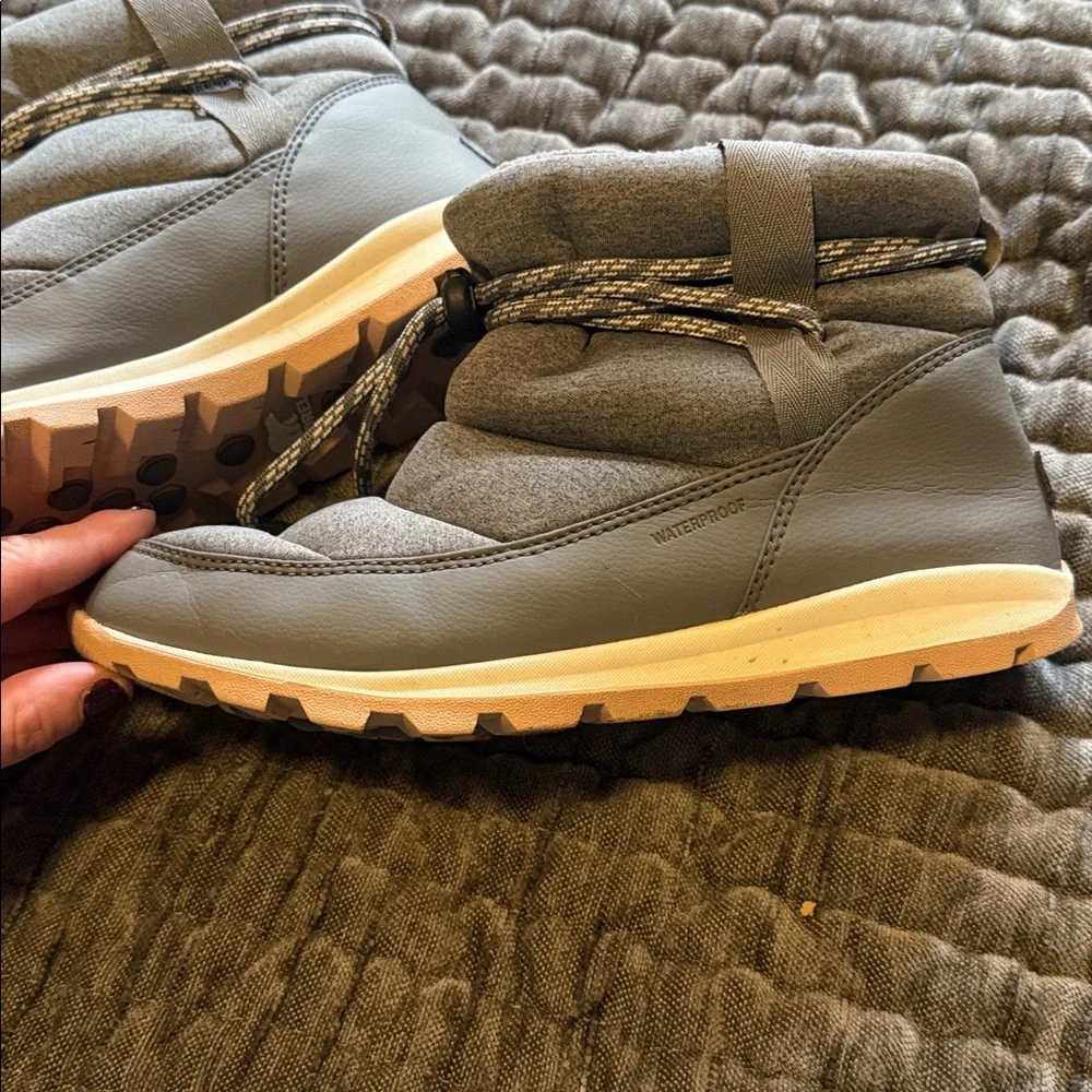 SOREL booties